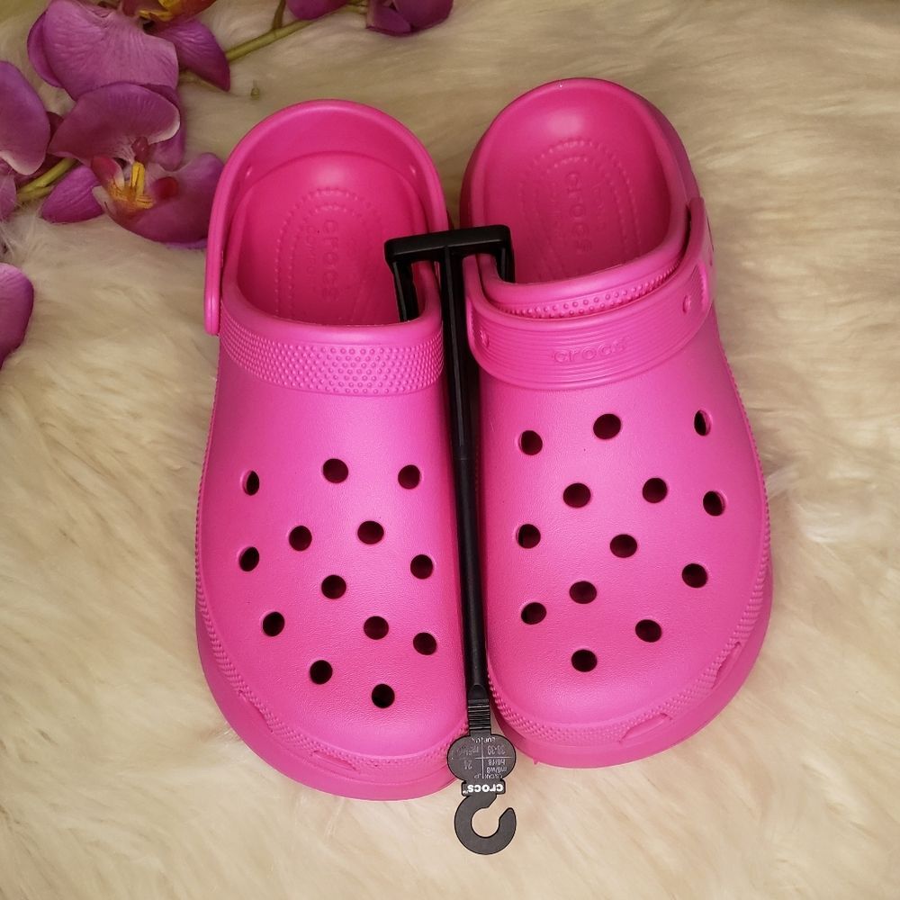 Crocs Classic Crush Clog Hot Pink NWT 10 Lightweight Comfort Shoes | Barbiecore - Picture 5 of 16